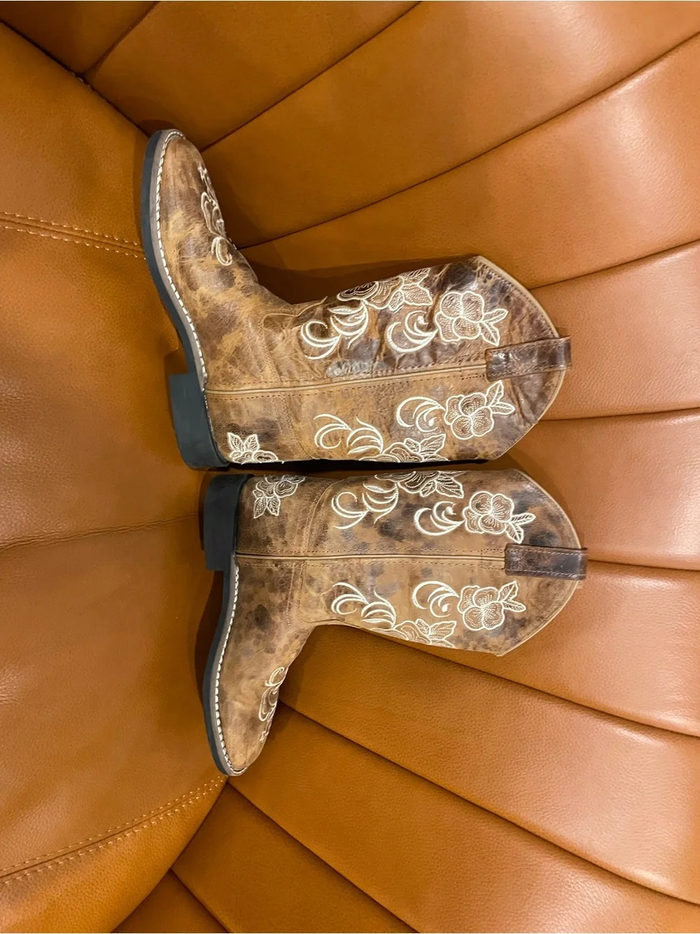 Shyanne Girls' Little Lasy Floral Embroidered Western Boot BBSC1946 size 4.0-D
